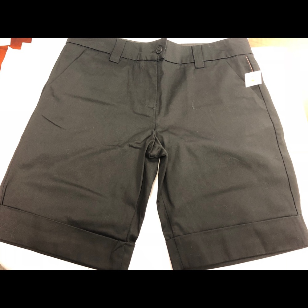 The Limited women’s shorts 97% cotton 3% spandex